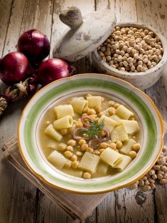 Pasta e Ceci Pasta e Ceci