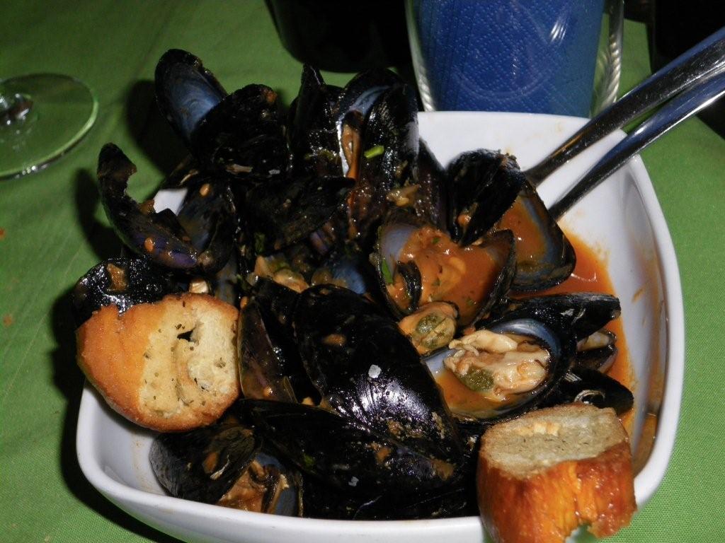 Mussels in Tomato Sauce